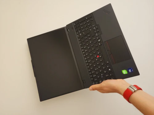 Lenovo ThinkPad T16 Gen 4 - Ultra 7 255U , 16GB DDR5 , 512GB, 16", FHD