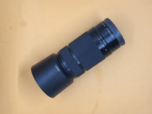 Sony E 55-210mm f/4.5-6.3 OSS