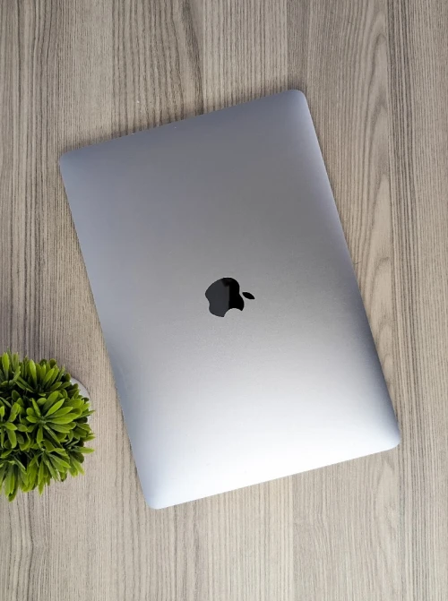 Mac book pro 2017 13"
