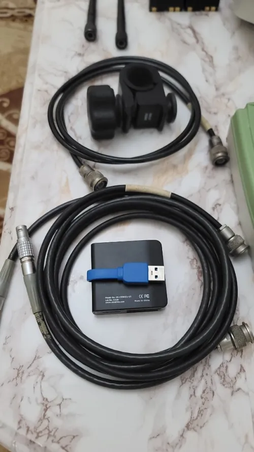 GPS Leica System 1200 GNSS