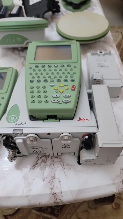 GPS Leica System 1200 GNSS