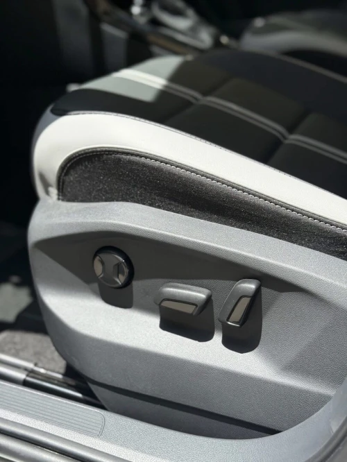 Volkswagen T-Roc 2025 Rlien kit blak + sono