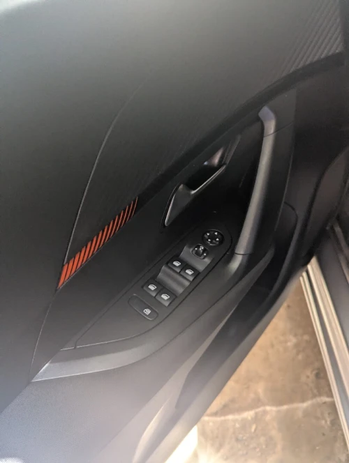 Peugeot 2008 2021 