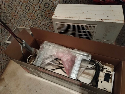 CLIMATISEUR MAXWELL -- 7500 BTU normal (pas tropical)
