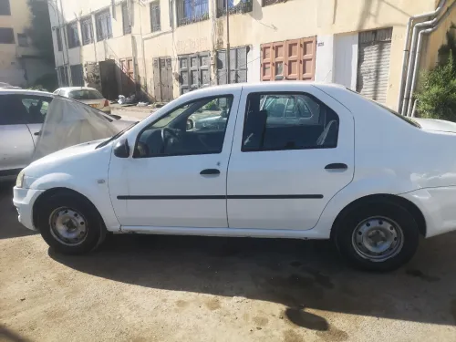 Dacia Logan 2011 
