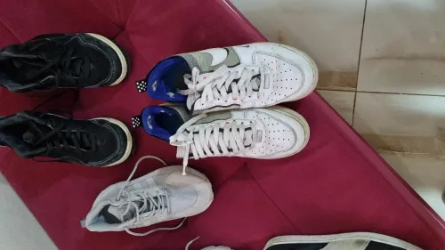 baskets ramenées de france adidas gris 38,5 bon état encore puma noire 44 BE + basket 44 noire 