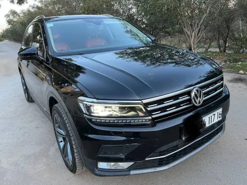 Loue Tiguan:Mariage, délégation, transfert 
