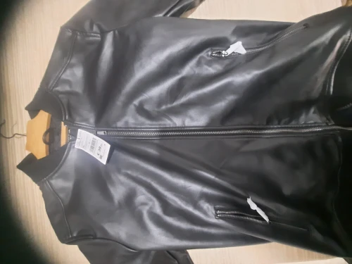 Veste Cuire marque piazza Italia Xl neuf a prix modéré 9500 Da habta kabba