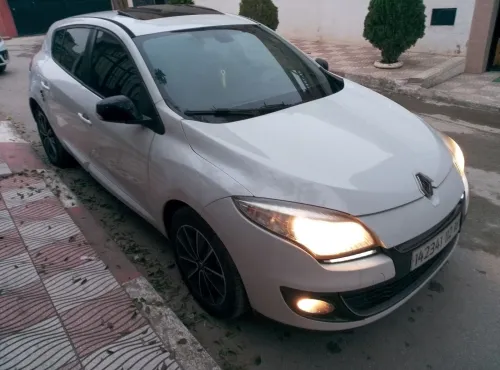 Renault Megane 3 2012 Play