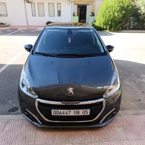 Peugeot 208 2018 