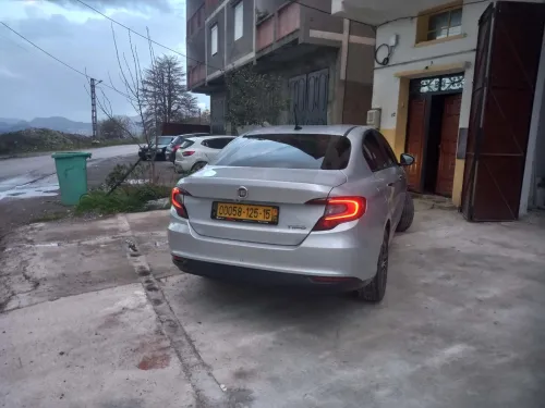 Fiat Tipo Sedan 2025 