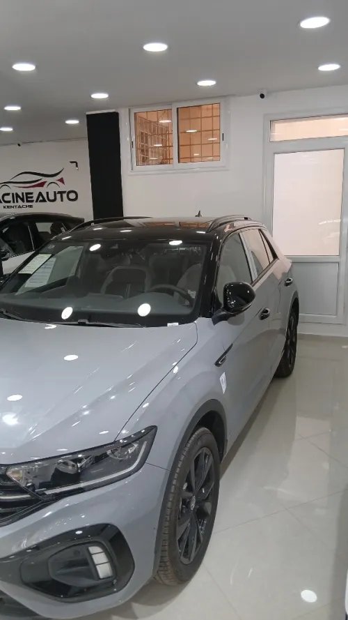 Volkswagen T-Roc 2025 