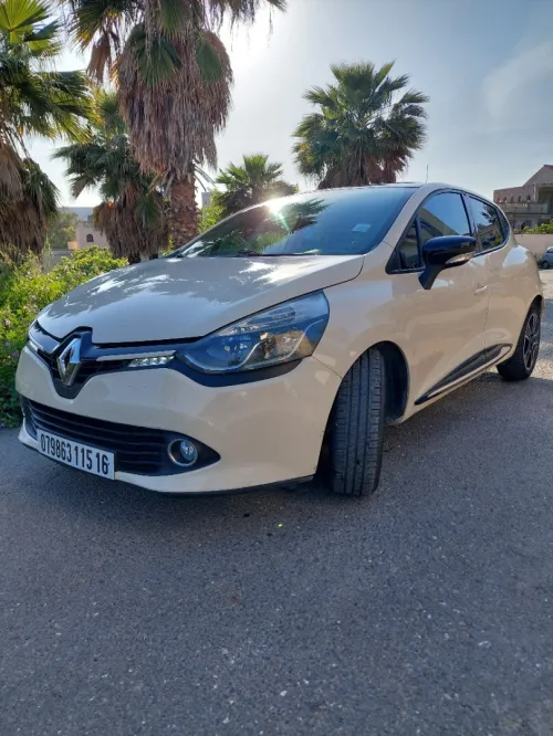 Renault Clio 4 2015 Ivory