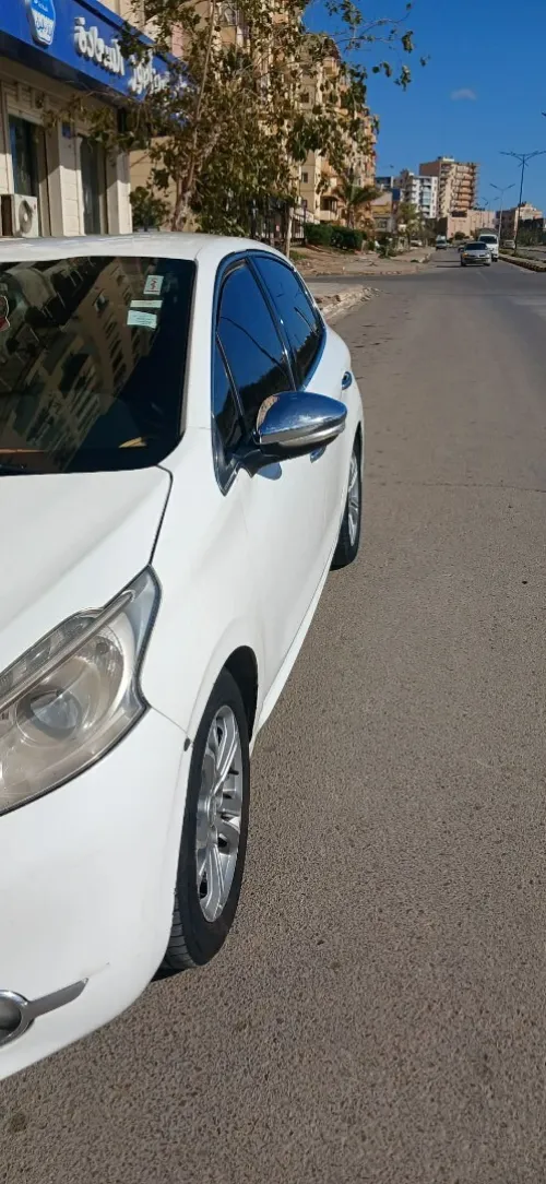 Peugeot 208 2014 Allure