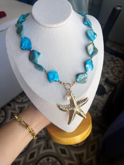 Collier étoile bleu en acier inoxydable
