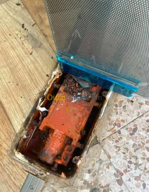 Reparations vitrine et montage tout type de verre