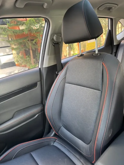 Kia Seltos 2026 LUXURY + Black Top