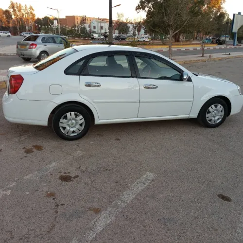 Chevrolet Optra 4 portes 2014 LS