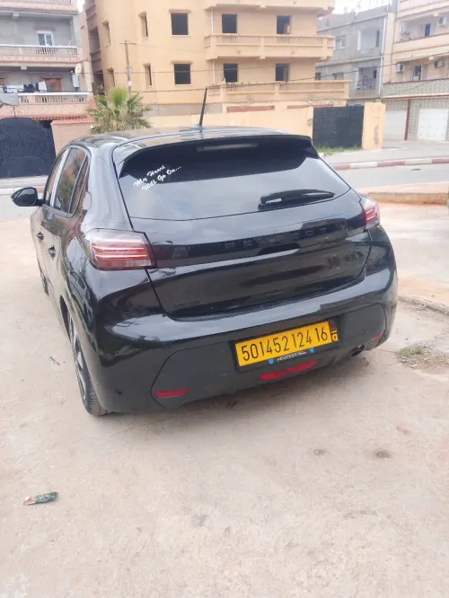 Peugeot 208 2024 Active Pack