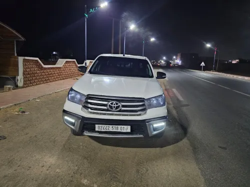 Toyota Hilux 2018 LEGEND SC 4x2