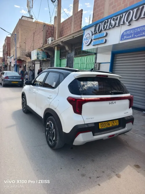 Kia Sonet  2025 Full option