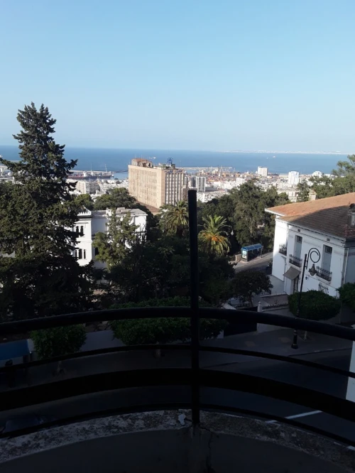 Location Appartement F3 Alger El mouradia