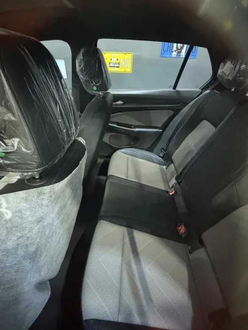 Volkswagen Golf 8 2026 R- Line 6