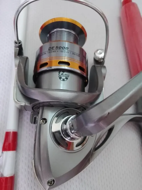 Canne à pêche pleine 3 mettre avec moulinet tombour inox 
