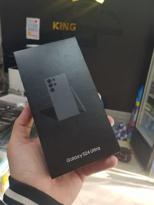samsung S24 ULTRA 12 / 256