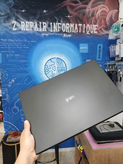 LG GRAM 17Z90T-H TACTILE