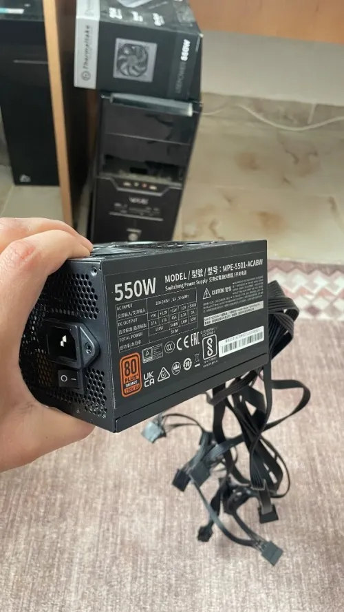 Alimentation coolermaster 550w bronze v2