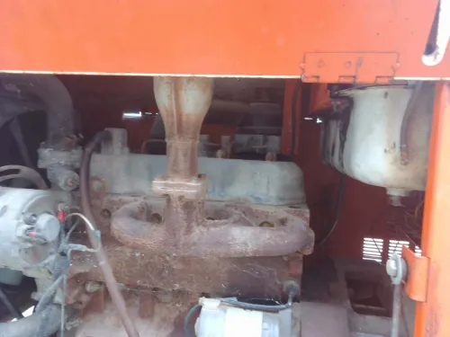 02 Groupes electrogaines + couvoir 24000