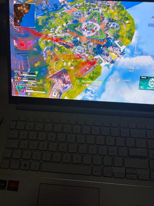 Asus vivobook OLED