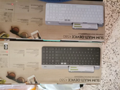 Clavier Logitech k580 sans fil Bluetooth wifi