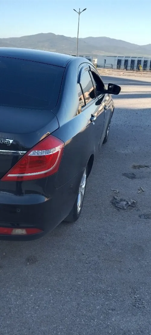 Geely Emgrand 2021 