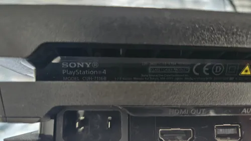 Playstation 4 Pro 1TB