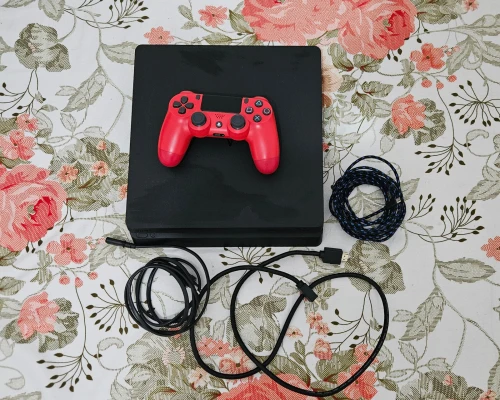 Playstation 4 Slim 1TB