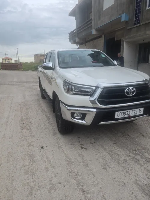 Toyota Hilux 2022 LEGEND DC 4x4