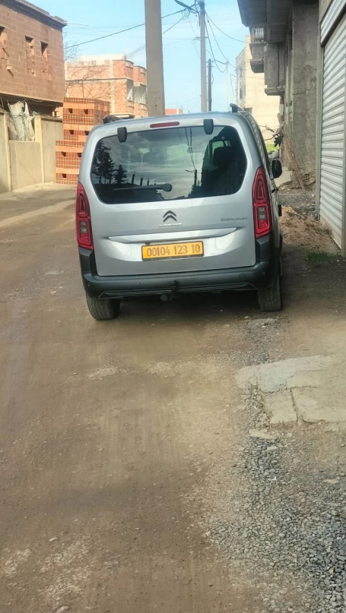 Citroen Berlingo 2023 Voiture familiale