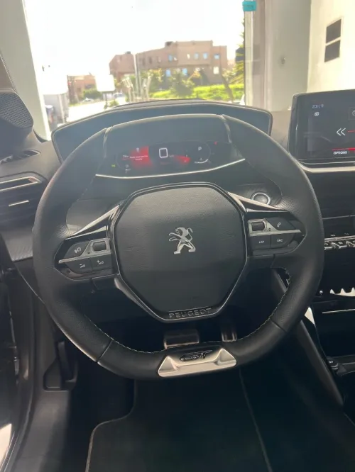 Peugeot 208 2024 GT