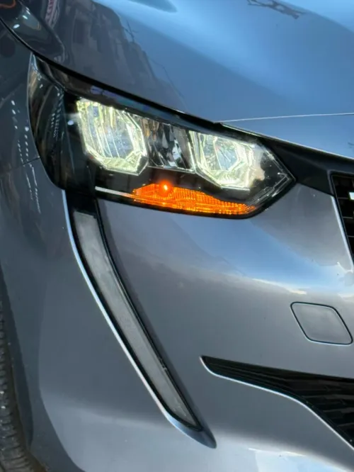 Peugeot 208 2022 Allure