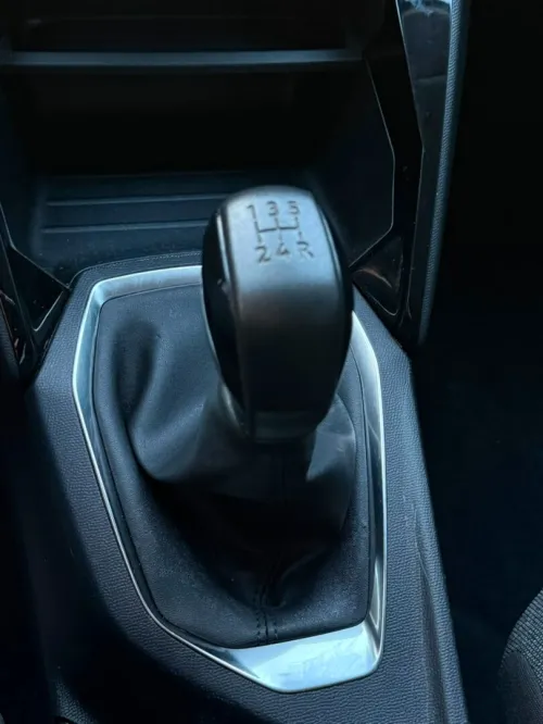 Peugeot 208 2022 Allure