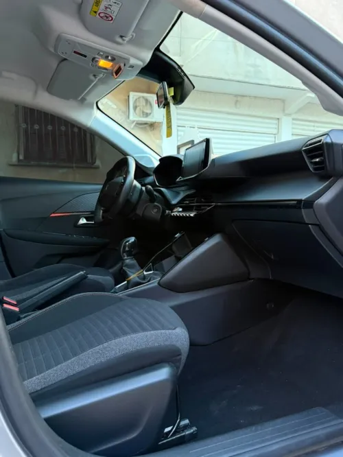 Peugeot 208 2022 Allure