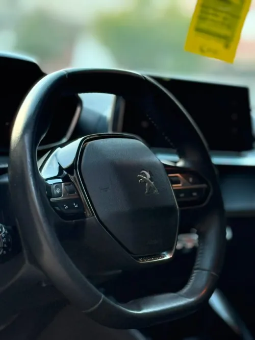Peugeot 208 2022 Allure