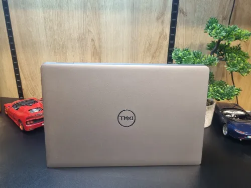 Dell latitude 5540 i7 1370p