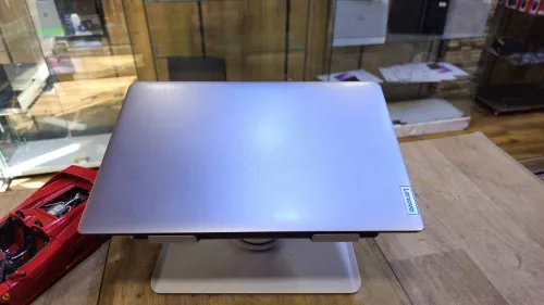 Lenovo Ideapad 3 