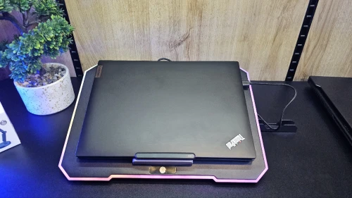 Lenovo thinkpad x13 Gen 4