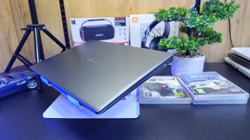 Dell vostro 7590