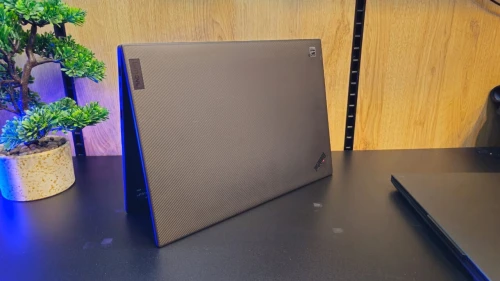 THINKPAD P1GEN6 STATION DE TRAVAIL