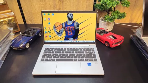 HP elitebook 640 G9 